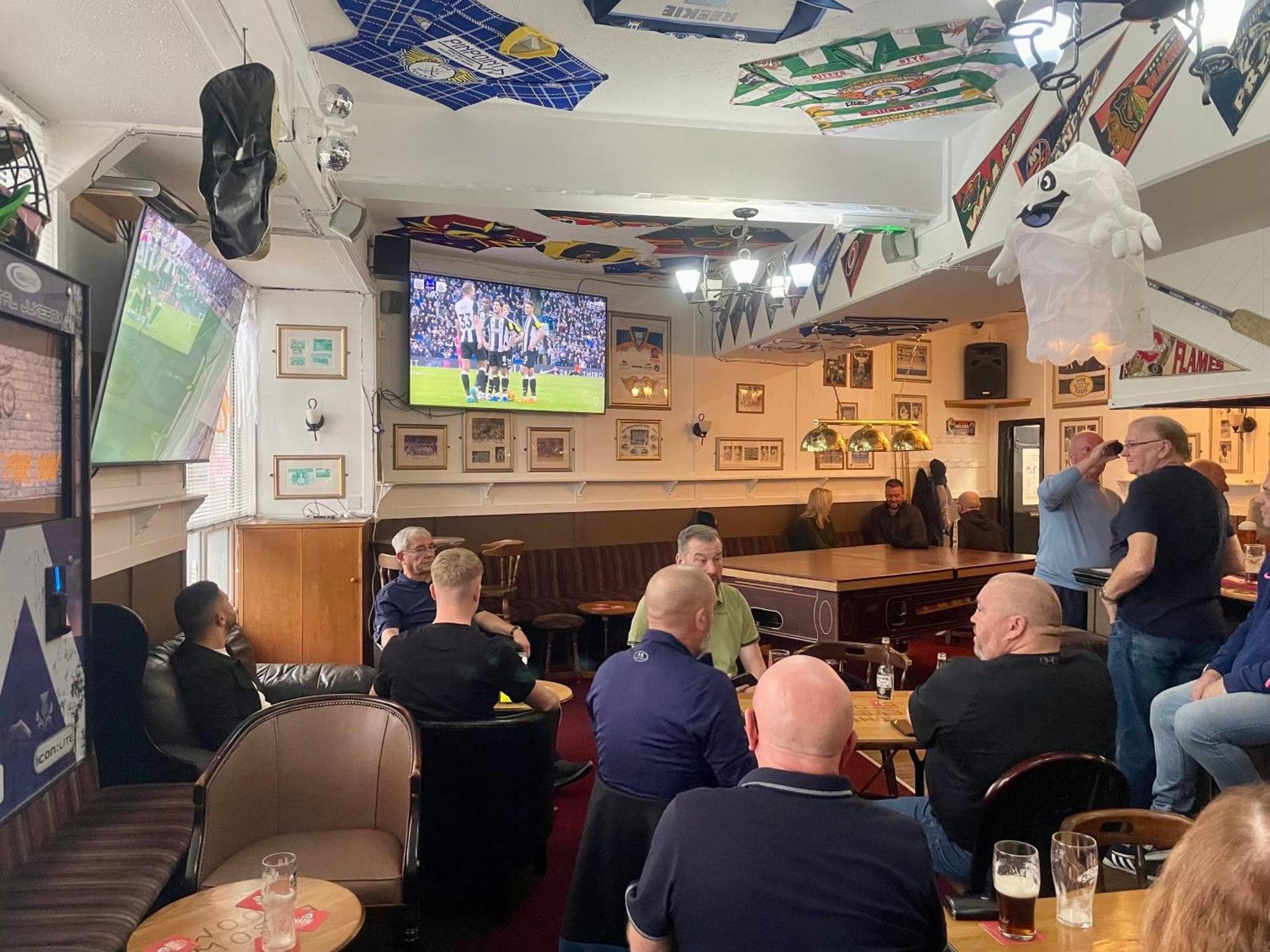 The Elbow Room Kirkcaldy Exterior photo
